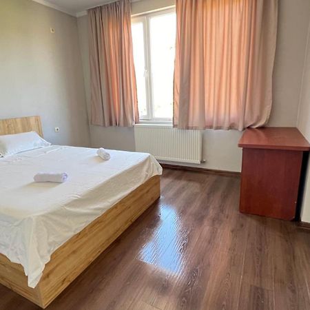 Hotel Garden House Tiflis Exterior foto